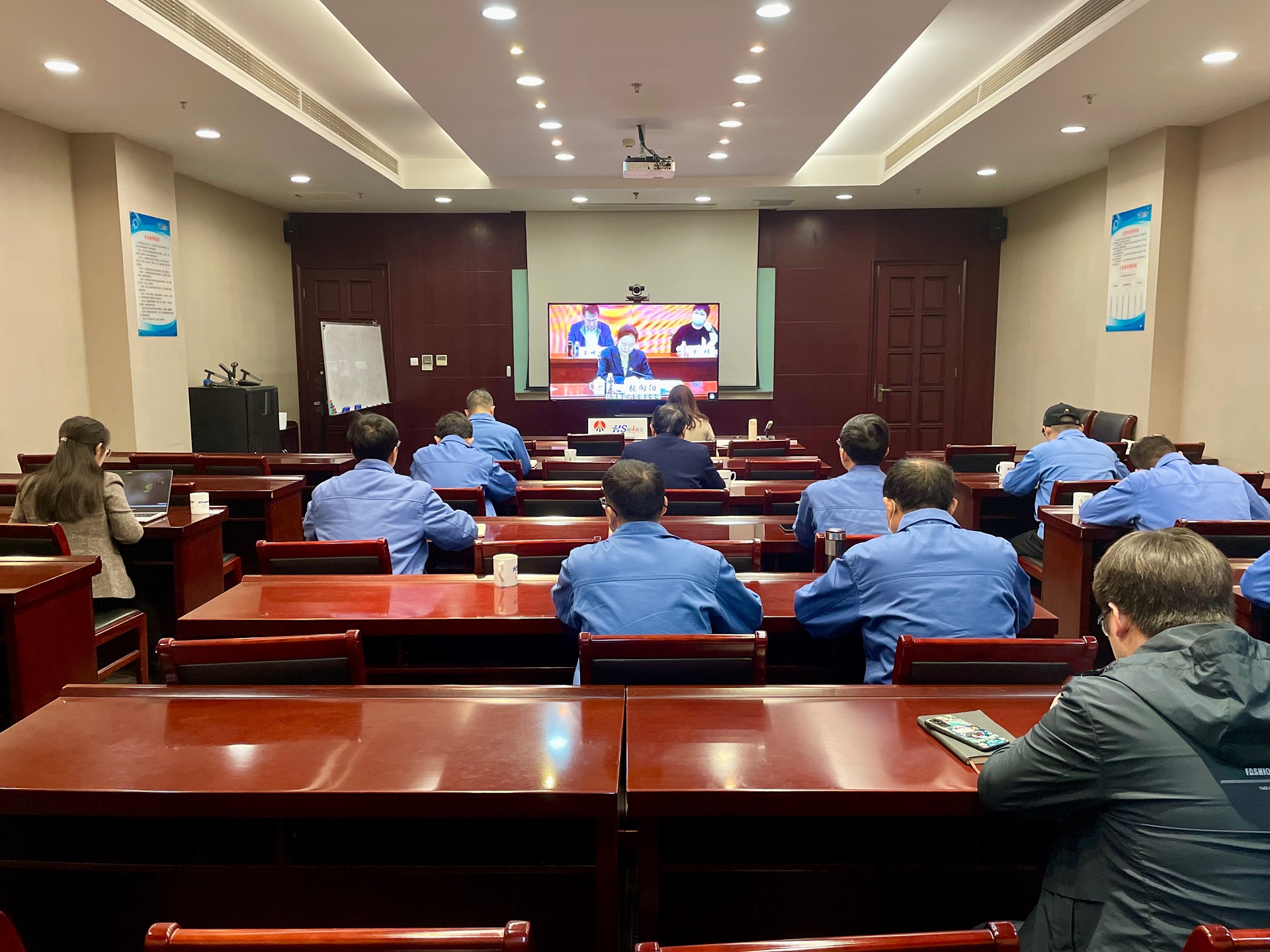 031646280155178629.jpeg 1.jpg